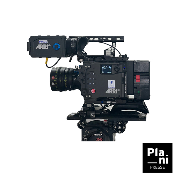ARRI Alexa 35 est une caméra 4K Super 35 à la qualité d’image supérieure robuste et polyvalente. Caméra à louer chez PLANIPRESSE
